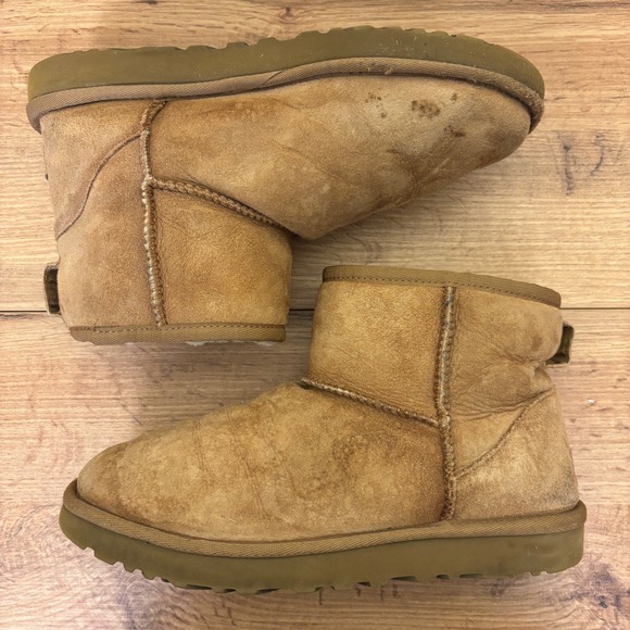UGG Classic Mini II Ankle Boot Chestnut Tan Women Size 8 Suede Sheepskin Casual - Picture 8 of 11